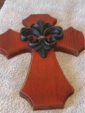 Wood Wall Cross with Black Fleur-de-Lis Accent 12x9